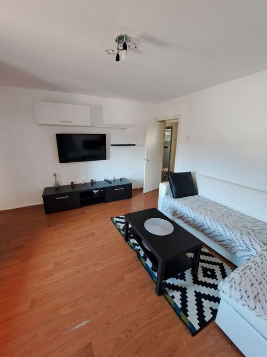 Inchiriez apartament ultracentral