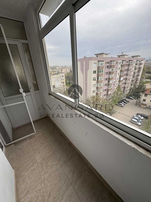 оф.25607 Тристаен обзаведен/ Изгрев