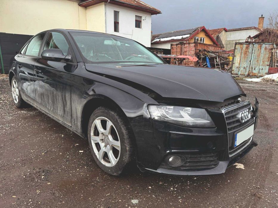 Audi A4 B8 2012 Avariat
