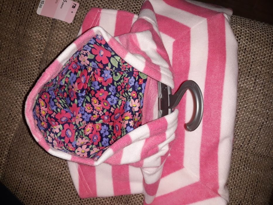 Нови блузки Mothercare