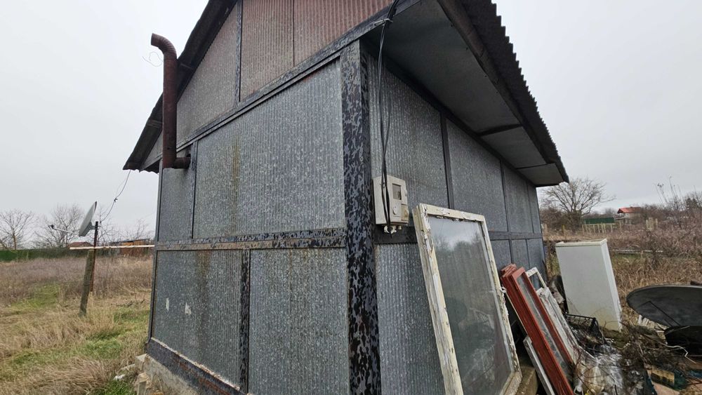 571-Продава се дворно място в местността "Обзор"!