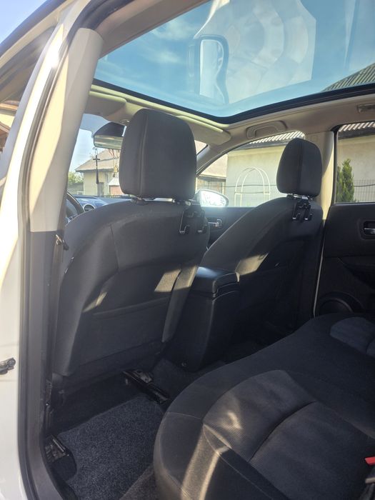 Vand Nissan Qashqai 2