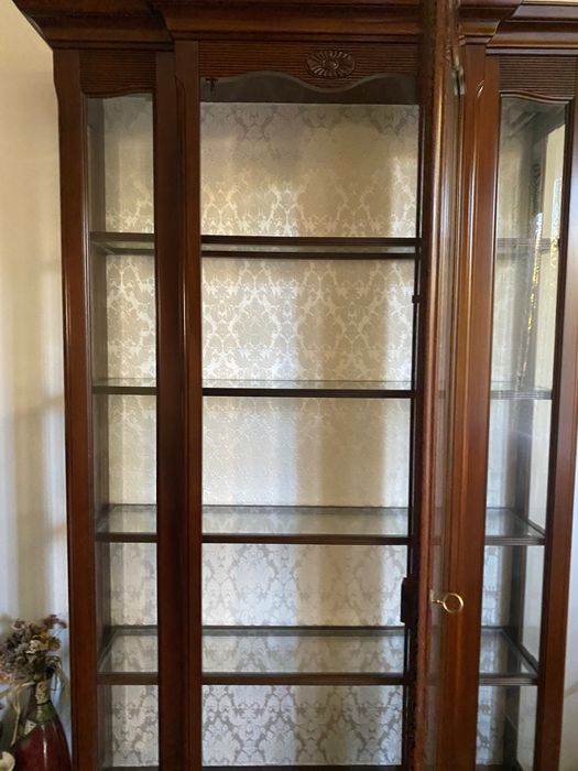 Vând corp vitrină lemn masiv CavioCasa, colectia Fiesole, produsă în Italia