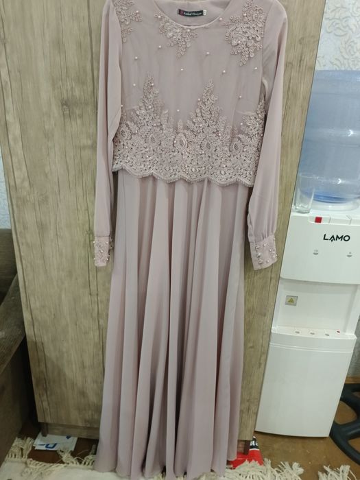 koyne shifon sotiladi 150 000 min 2 matta kiyilgan sastayenasi yaxshi