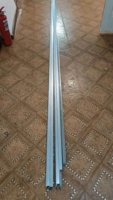 Профиль и уголок  для подвесного потолка Армстронг.