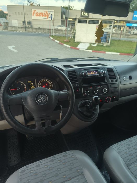 VOLKSWAGEN Transporter 2012 — imagine 5