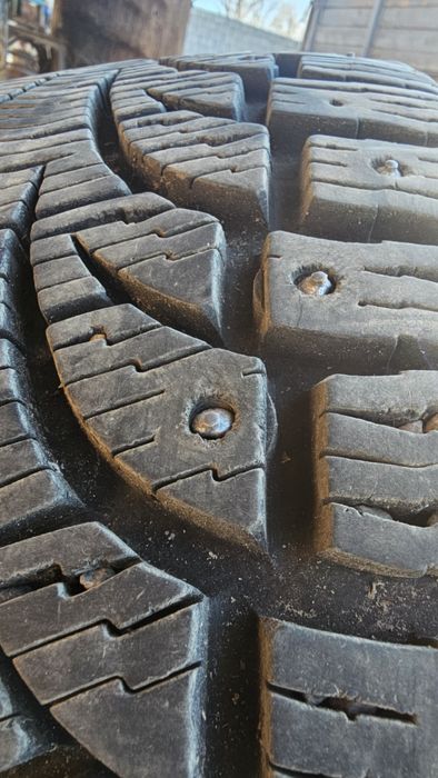 Шипованные шины Pirelli 225/55/17