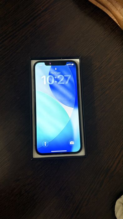 Продам айфон 12 про в идеальном состояние