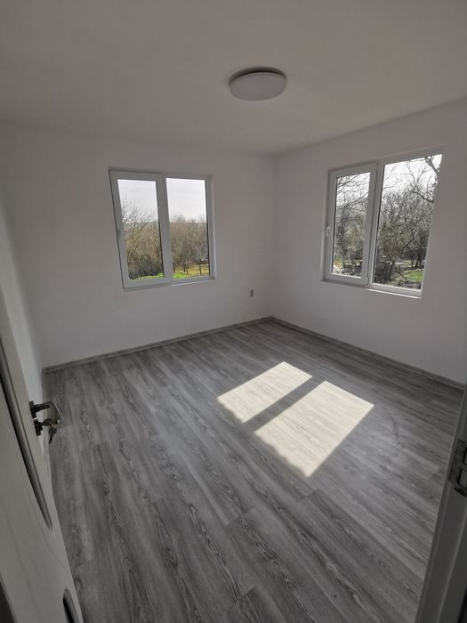 Къща в село Дюлево обл. Бургас