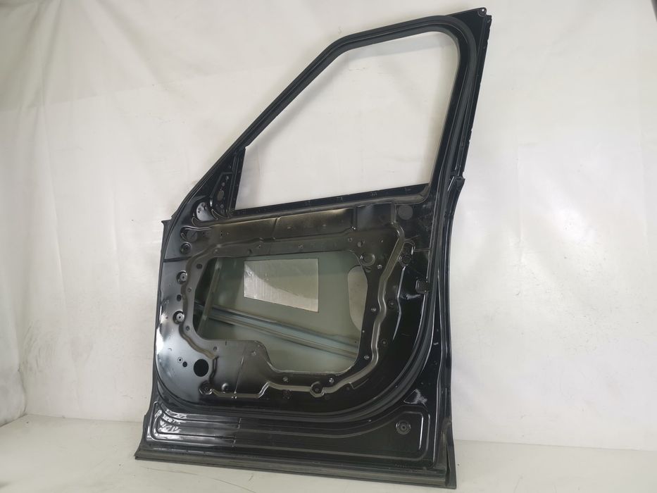 Дясна предна врата / Dясна predna vrata L462 Ленд Роувър / Land Rover