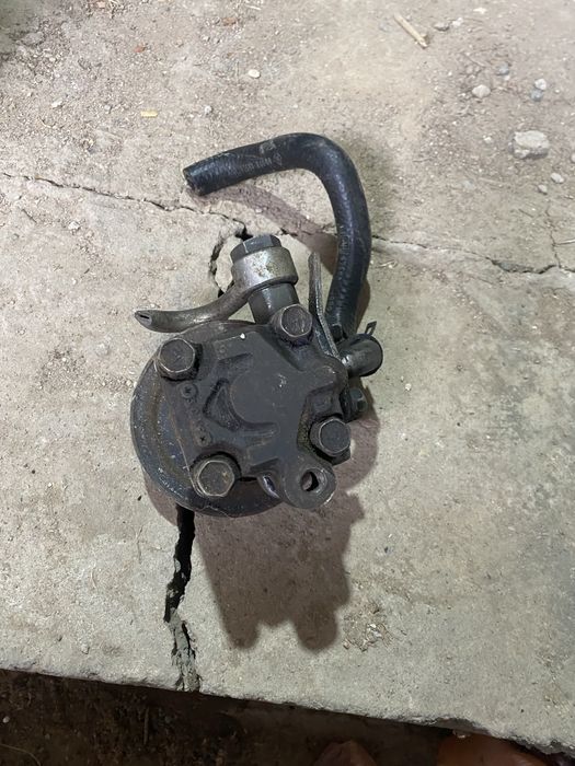 Гур насос митцубиси галант