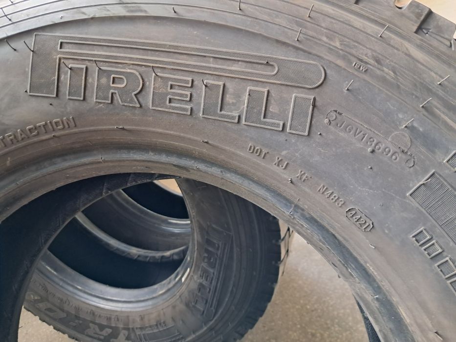 Anvelope second 285 70 R19.5 3 buc  Pirelli 12mm 2021