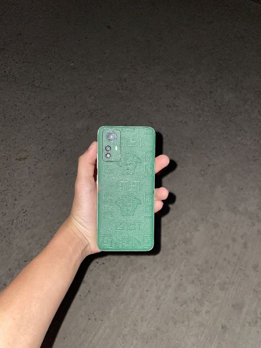 Редми нот 12 с сотилади