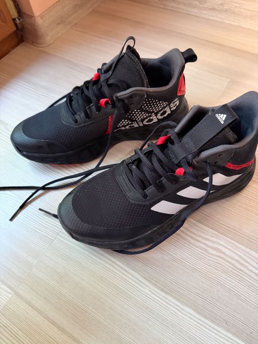 Маратонки Adidas