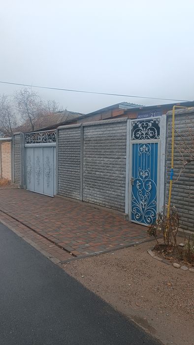 Продается четырёхкомнатный дом