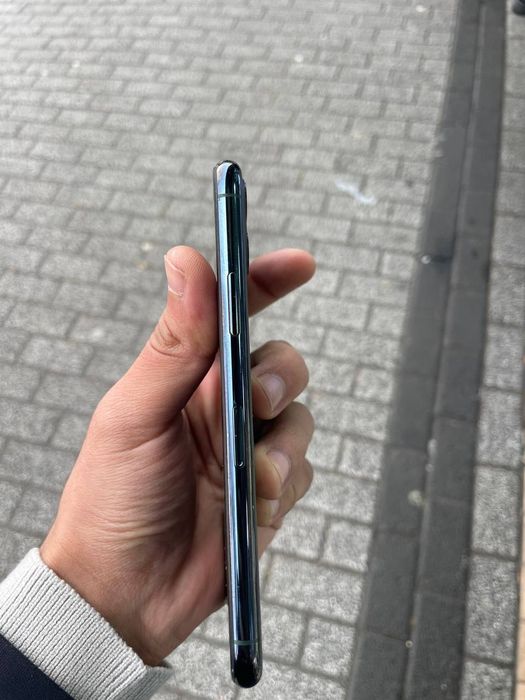 Iphone 11 pro sotiladi
