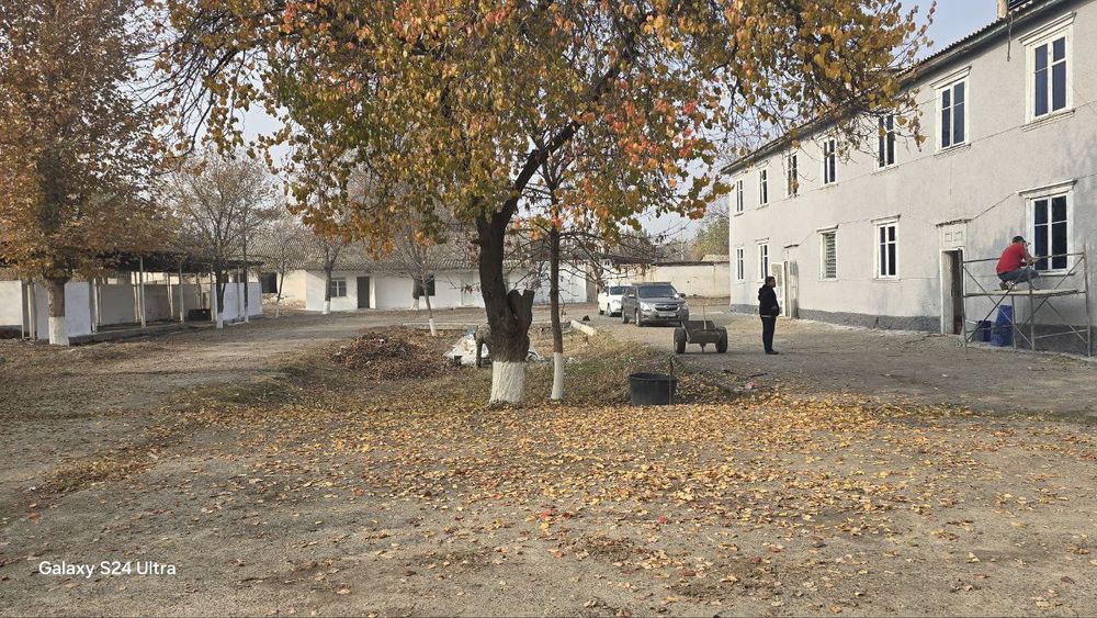 Мирзаободда 2 этаж 850 КВ бино ва 28 сутик ери сотилади