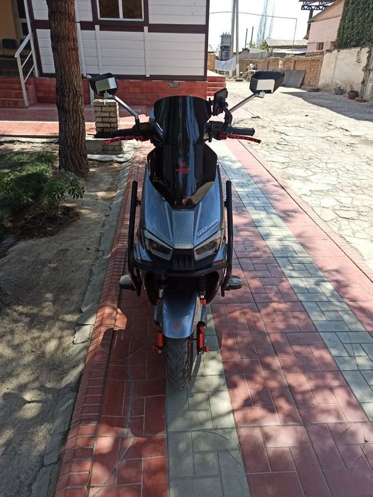Skuter 50 km soat kezlikgacha harakatlanadi