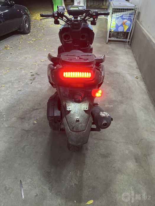 Продам скутер Tank, срочно