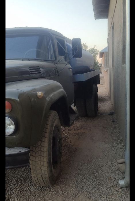 ЗИЛ Водавоз сотилади.