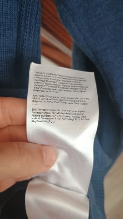 Pulover Bugatti 50 % lână