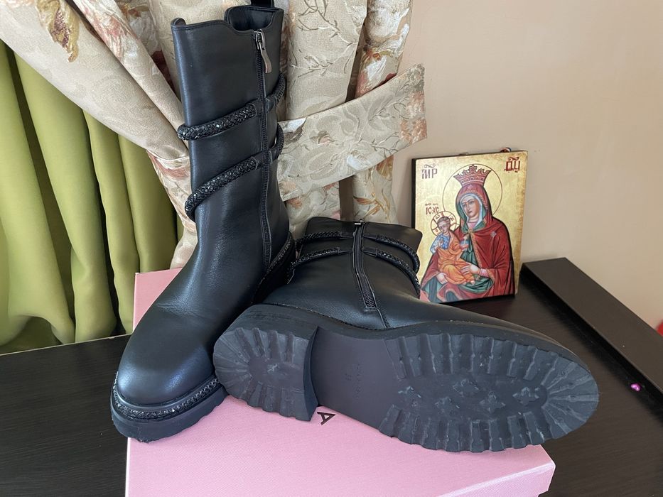 Ghete de piele Alma en Pena