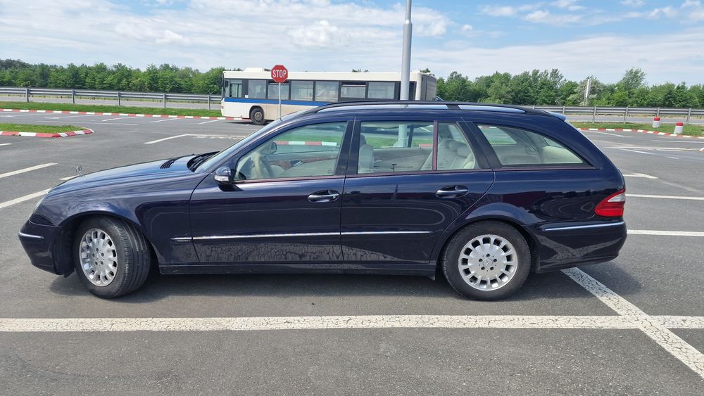MERCEDES-BENZ E-Class 2005 — imagine 3