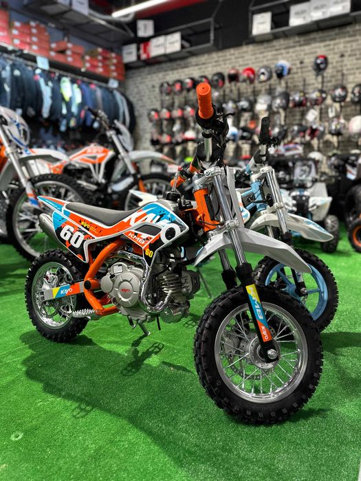 Motocicleta enduro copii KAYO KMB(4T,60cc, 2.2cp,+3ani) la MYMOTO