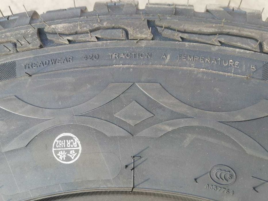 Всесезонные шины 265/70/16 Triangle TR292 (112S)