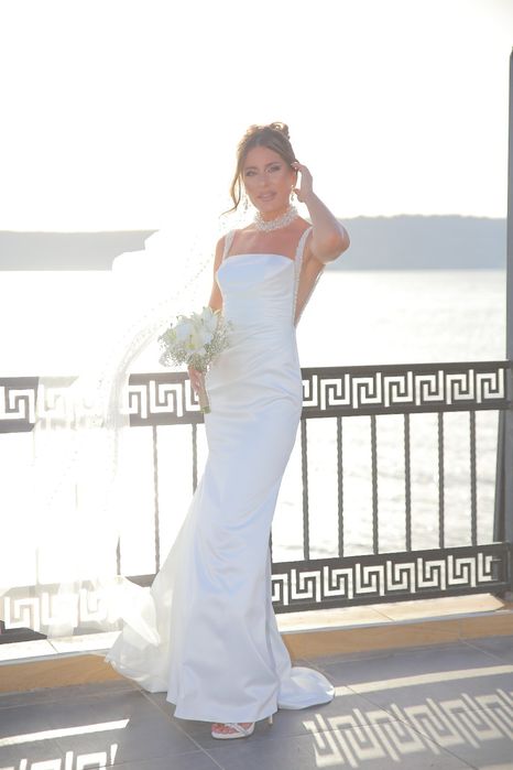 Булчинска рокля с перли