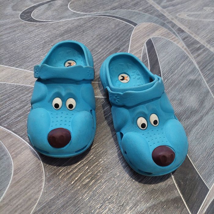 Продам кроксы 29р