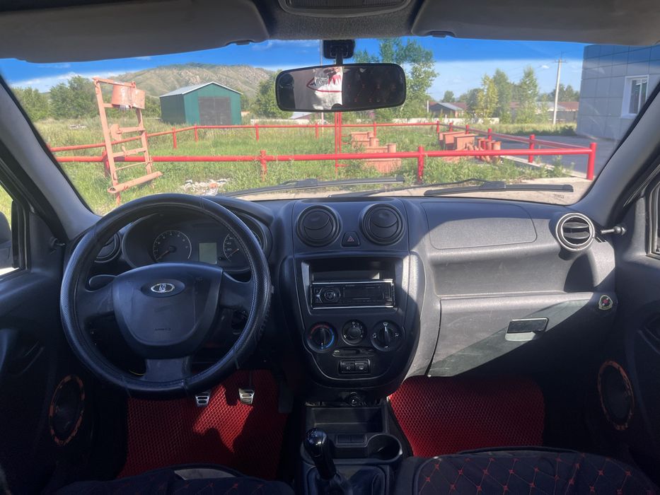 Продам Гранту 2014 года