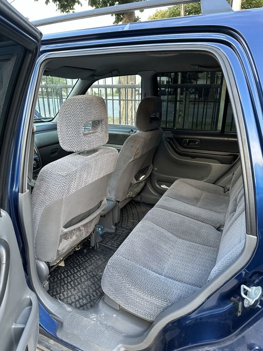 Honda CR-V 1. генерация | 1997 г. | 128 к.с. | Автоматик |Газов инжекцион. Продава се цяла,а не на части.