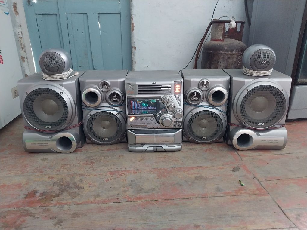 Музыкальный центр JVC: 50 000 тг. - Музыкальные центры Байгекум на Olx