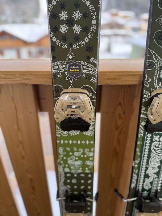 Schi / ski Line Sakana 174 cm / 105 latime + bindings