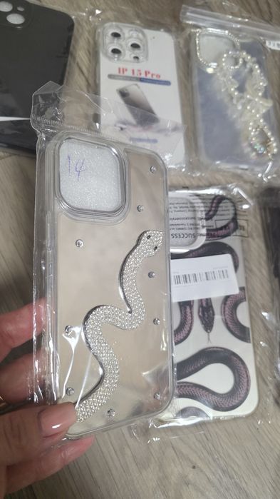 чехлы на айфоны и самсунг