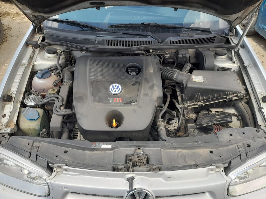 Dezmembrez golf 4 motor 1.9 diesel cod ATD