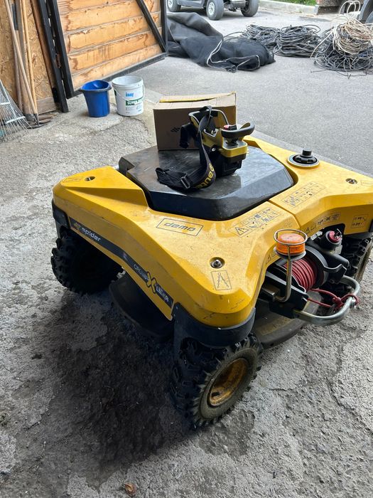 Самоходна косачка с дистанционно управление SPIDER CROSS X LINER