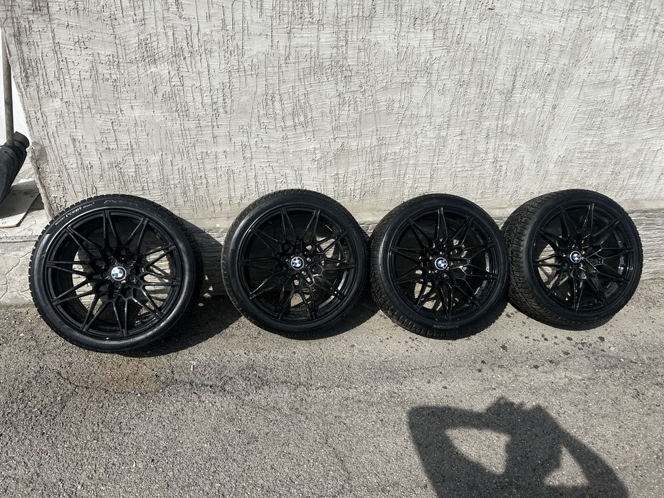 Продам 826 стиль реплика диски с резиной