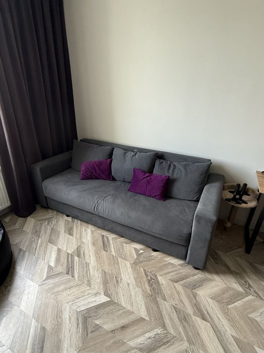 Диван раскалдной, отличное состояние