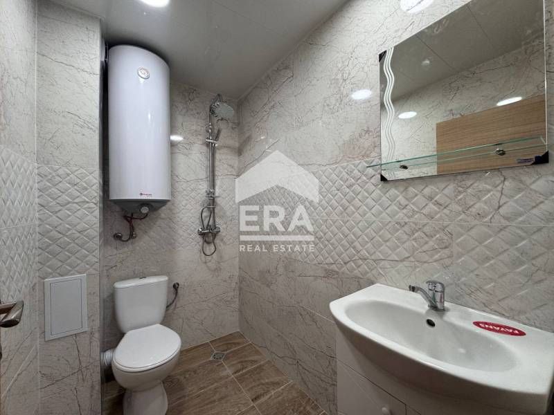 Продава се Двустаен апартамент в Варна, Младост 2 - 57 кв.м за 2369 €/кв.м - Снимка #3