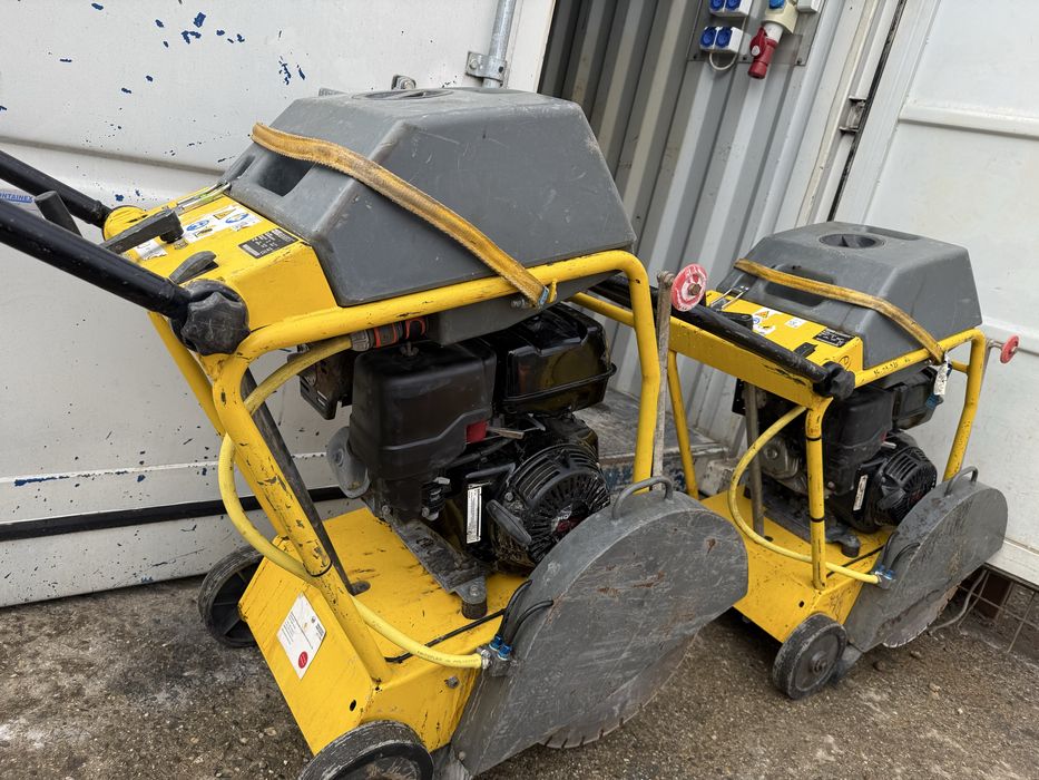 Inchirieri scule-mai compactor ,debitator beton ,tun caldura, vibrator