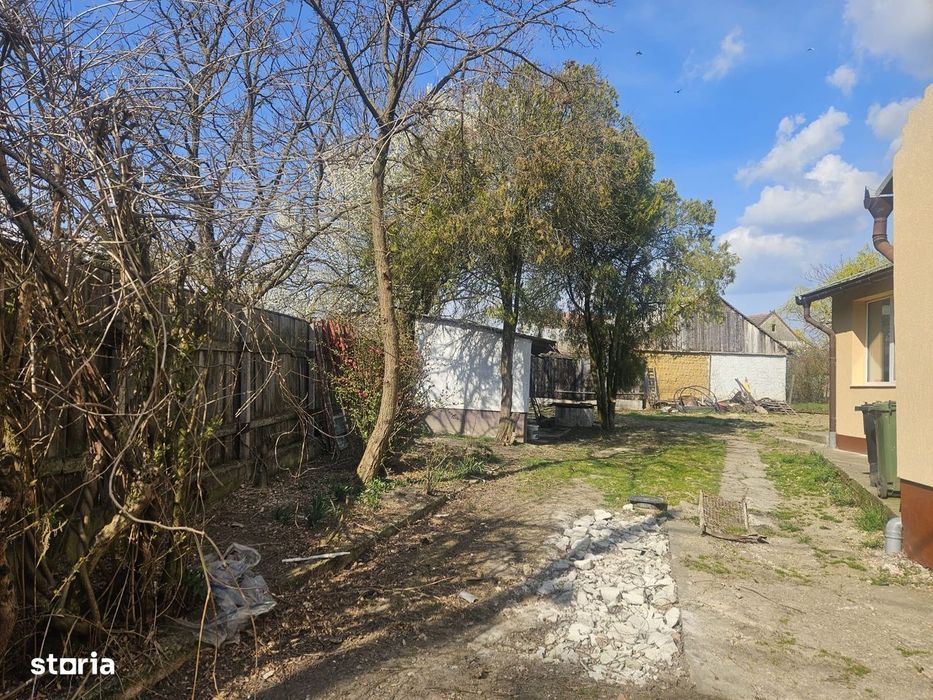 Casa renovata 3 camere, curte mare de 916 mp ] Salard