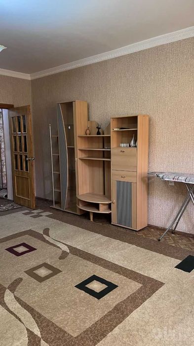 Сдам сваю квартиру 2/5/9 метро Ойбек