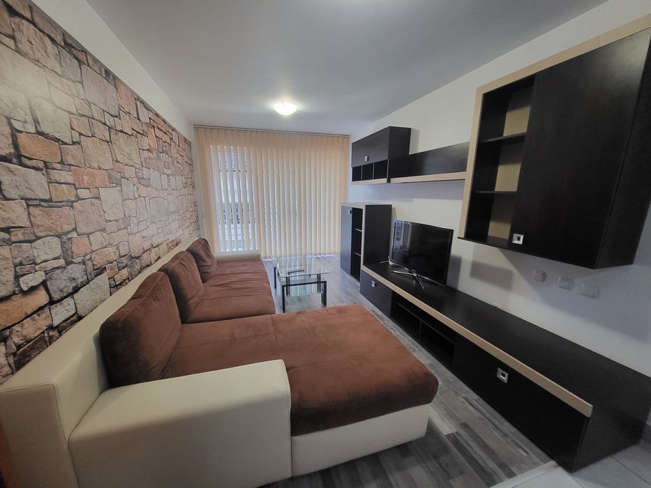 Închiriez apartament ultracentral