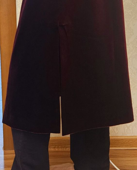 Продаю Женский Камзол