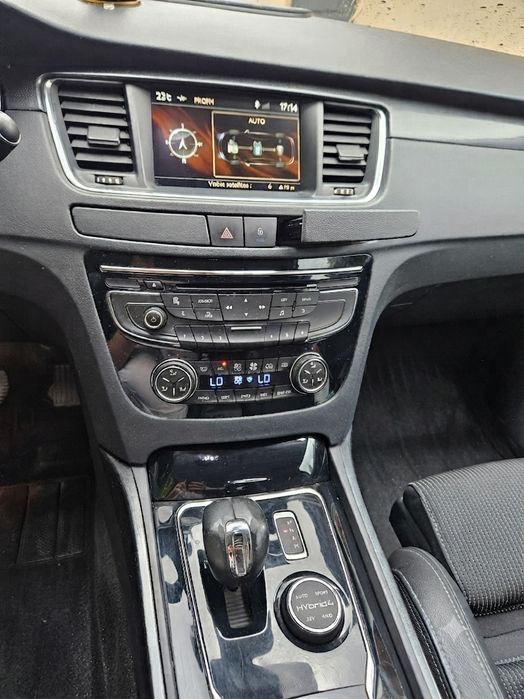 PEUGEOT 508 2.0 Hybrid