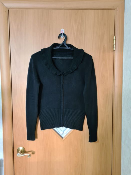 Два джемпера б/у. Размер 48-50