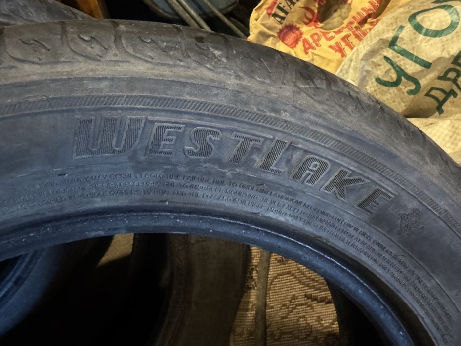 Продам летный резина  225/60/17