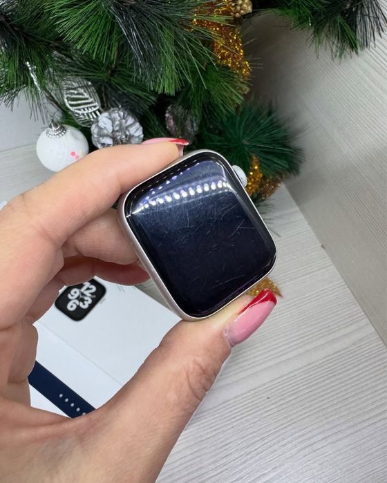 Apple Watch SE 44 mm